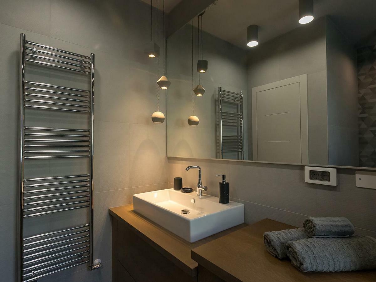 Magnolia - Modern Apartment Near City Center And Sea Poreč Buitenkant foto