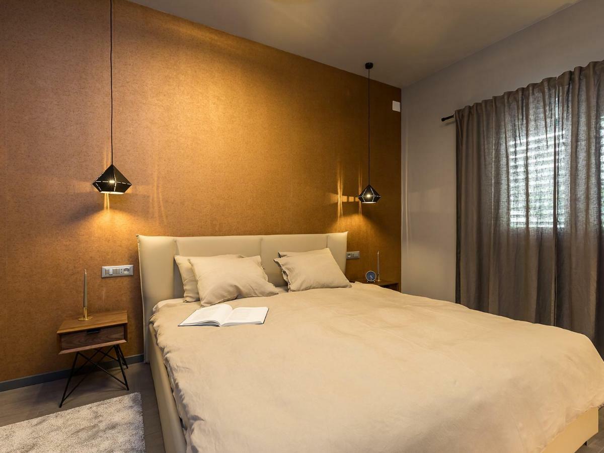 Magnolia - Modern Apartment Near City Center And Sea Poreč Buitenkant foto